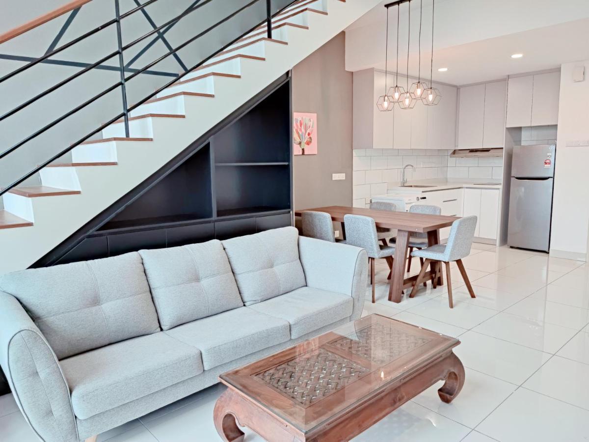 Arte Mont Kiara Host By Host Corner Suites Kuala Lumpur Habitación foto